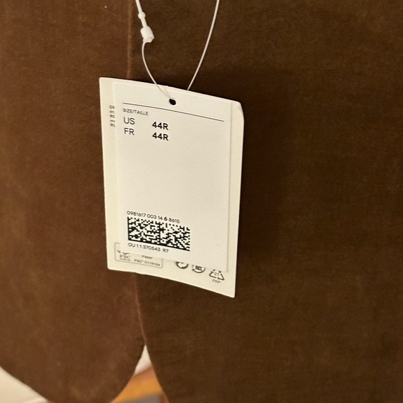 Mens NWT Tan Velvet Blazer. - Picture 4 of 4